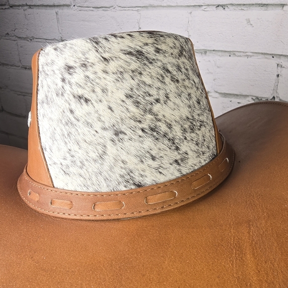 Tan Leather Cowboy Hat With Real Cowhide Hair Inset Euc - Picture 3 of 9
